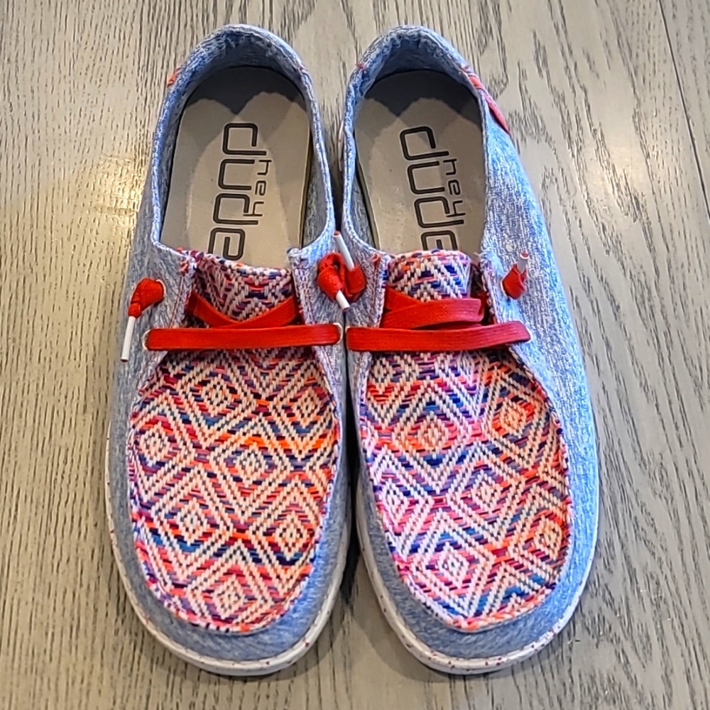 Hey Dude Women's Red and Blue Patterned Flats